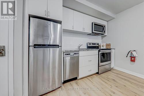 74 - 1760 Simcoe Street N, Oshawa, ON - Indoor Photo Showing Kitchen With Stainless Steel Kitchen