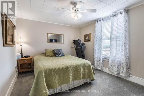 25 Victoria Street, Halton Hills, ON - Indoor Photo Showing Bedroom