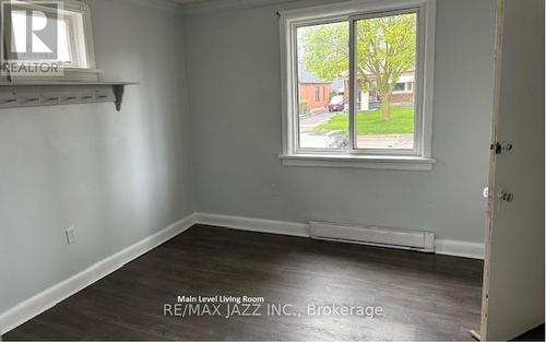 73 Central Park Boulevard N, Oshawa, ON - Indoor Photo Showing Other Room