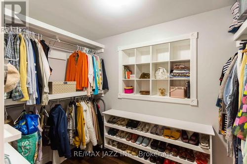 112 Hunter Street, Whitby, ON - Indoor With Storage