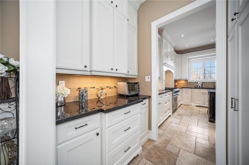 103 Wigston Place, Vaughan, ON - Indoor Photo Showing Kitchen