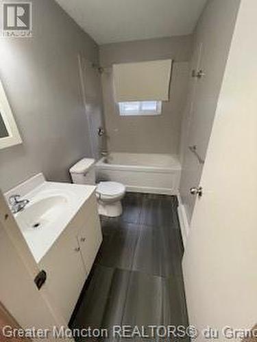 12 Mitchner Ave, Moncton, NB - Indoor Photo Showing Bathroom
