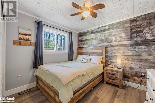 68 Bellehumeur Road, Tiny, ON - Indoor Photo Showing Bedroom