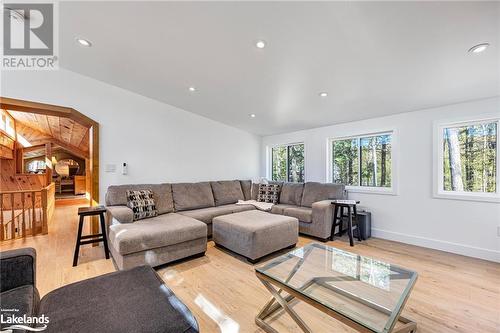 68 Bellehumeur Road, Tiny, ON - Indoor Photo Showing Living Room