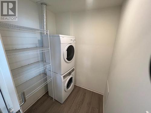 3706 Apartment-900 Carnarvon Street, New Westminster, BC - Indoor Photo Showing Laundry Room