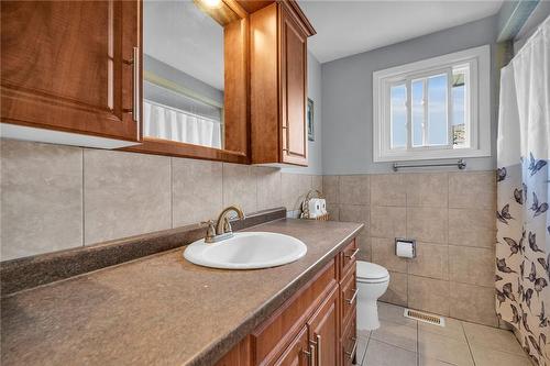 165 King Street E, Hamilton, ON - Indoor Photo Showing Bathroom