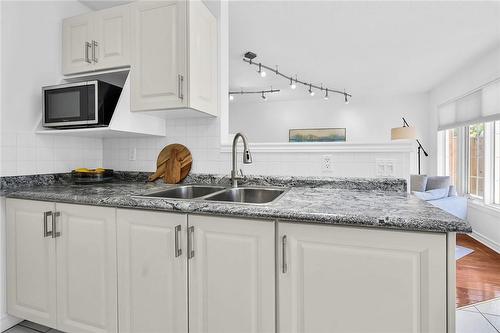 175 Fiddlers Green Road|Unit #8, Ancaster, ON - Indoor Photo Showing Kitchen With Double Sink With Upgraded Kitchen