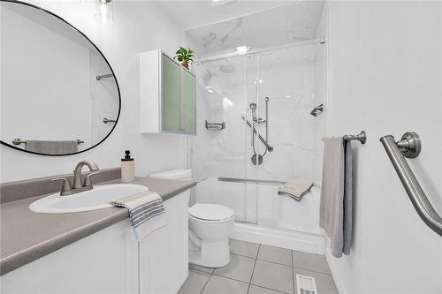 175 Fiddlers Green Road|Unit #8, Ancaster, ON - Indoor Photo Showing Other Room