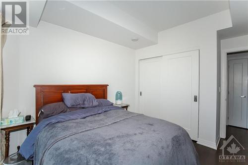 Bedroom - 805 Carling Avenue Unit#3206, Ottawa, ON - Indoor Photo Showing Bedroom