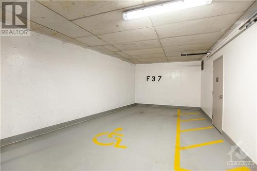 Overside parking - 805 Carling Avenue Unit#3206, Ottawa, ON - Indoor