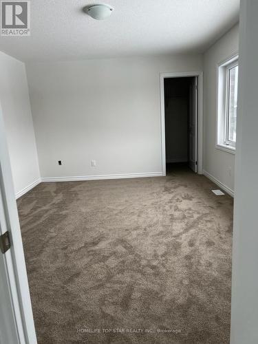 141 Rosanne Crescent, Wasaga Beach, ON - Indoor Photo Showing Other Room