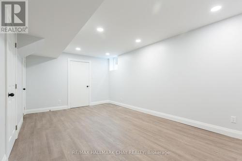 37 Black Cherry Crescent, Barrie, ON - Indoor Photo Showing Other Room