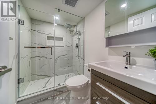 47 Rockport Crescent, Richmond Hill, ON - Indoor Photo Showing Bathroom