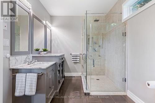 11 Bridle Trail, Springwater, ON - Indoor Photo Showing Bathroom