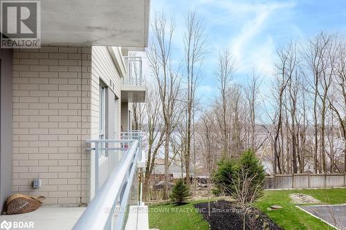 309 - 58 Lakeside Terrace, Barrie, ON - Outdoor