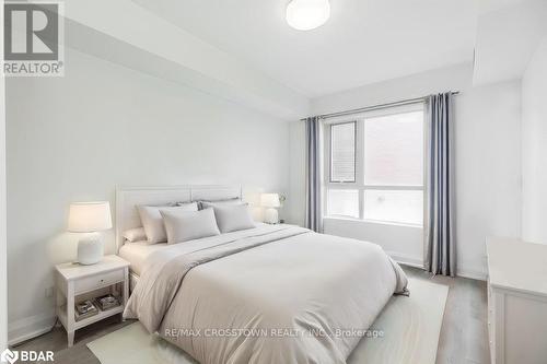 309 - 58 Lakeside Terrace, Barrie, ON - Indoor Photo Showing Bedroom