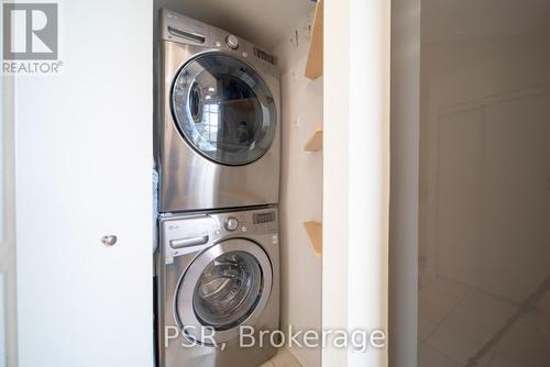 309 - 300 Manitoba Street S, Toronto, ON - Indoor Photo Showing Laundry Room