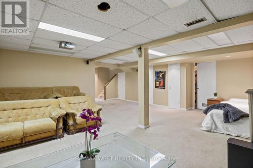 234 York Hill Boulevard, Vaughan, ON - Indoor Photo Showing Basement