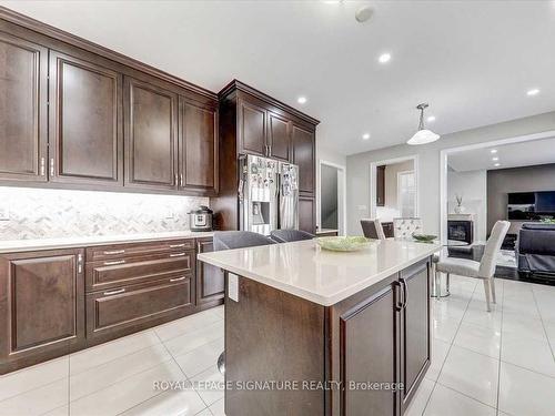 2 Fallowfield Rd, Brampton, ON - Indoor Photo Showing Kitchen With Upgraded Kitchen