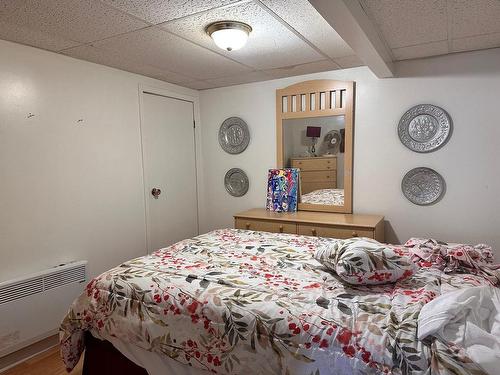 Bureau - 1048 Route 155 N., La Bostonnais, QC - Indoor Photo Showing Bedroom