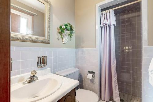 728 Eversley Drive, Mississauga, ON - Indoor Photo Showing Bathroom