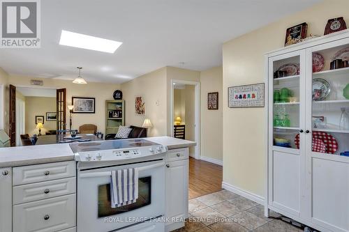 105 Little Silver Lake Way, Galway-Cavendish And Harvey, ON - Indoor Photo Showing Kitchen