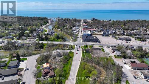 19 81 Crescent Street, Lambton Shores (Grand Bend), ON 