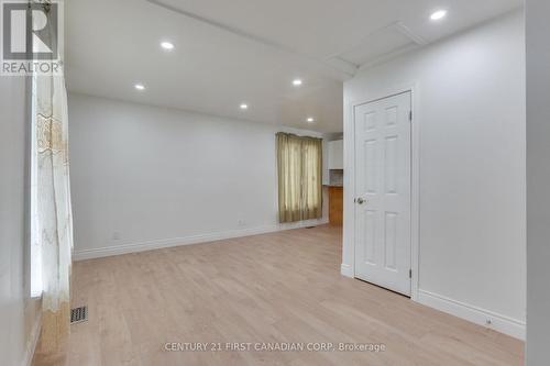 64 Hume Street, London, ON - Indoor Photo Showing Other Room