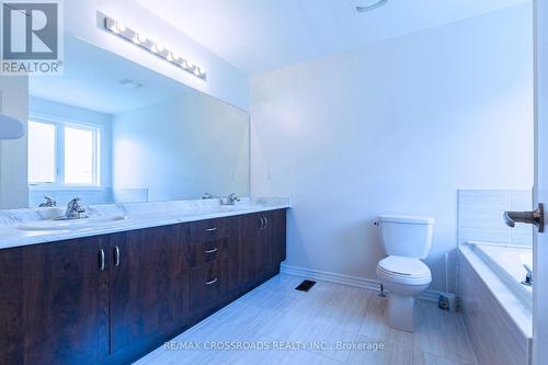 1280 Bardeau Street, Innisfil, ON - Indoor Photo Showing Bathroom