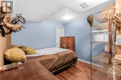 970 Meteor Avenue, Navan, ON - Indoor Photo Showing Bedroom