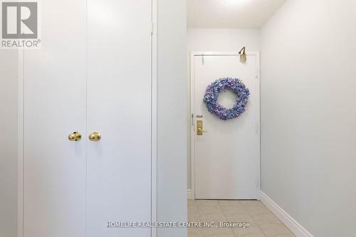 411 - 3700 Kaneff Crescent, Mississauga, ON - Indoor Photo Showing Other Room