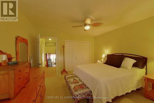 1166 Huron Street, Peterborough, ON - Indoor Photo Showing Bedroom