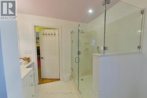 1166 Huron Street, Peterborough, ON - Indoor Photo Showing Bathroom