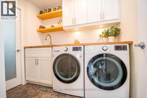 225 Clifton Street, Kawartha Lakes, ON - Indoor Photo Showing Laundry Room