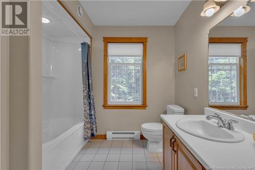 22 Jamus Street, Saint John, NB - Indoor Photo Showing Bathroom
