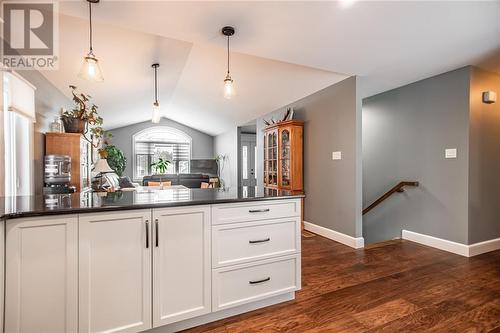 1006 Beatty Crescent, Deep River, ON - Indoor Photo Showing Kitchen