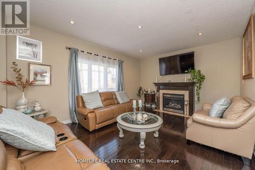 1426 Kellough Street, Innisfil, ON - Indoor Photo Showing Living Room With Fireplace