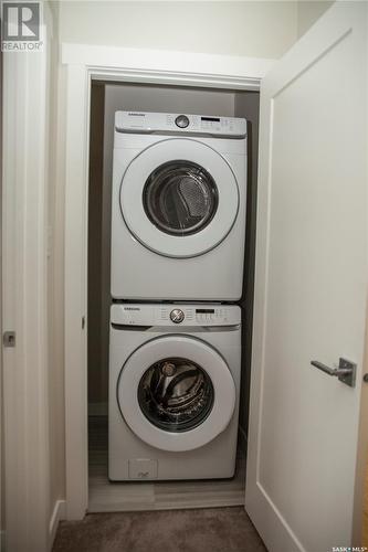 4516 Buckingham Drive, Regina, SK - Indoor Photo Showing Laundry Room