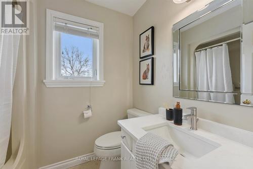 744 Lily Lake Road, Smith-Ennismore-Lakefield, ON - Indoor Photo Showing Bathroom