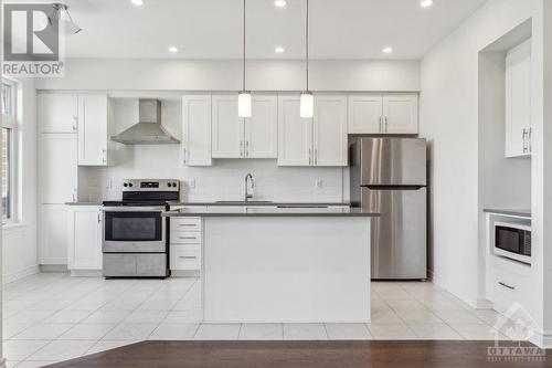46 Verglas Lane, Ottawa, ON - Indoor Photo Showing Kitchen With Stainless Steel Kitchen With Upgraded Kitchen