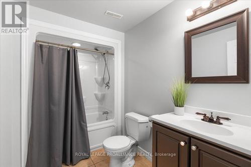 38 Stonegate Crescent, Quinte West, ON - Indoor Photo Showing Bathroom