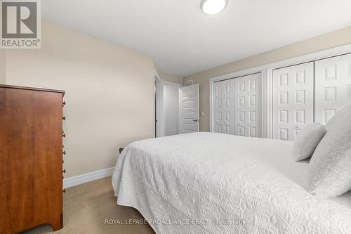 21 Butternut Court, Belleville, ON - Indoor Photo Showing Bedroom