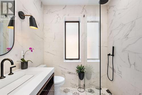 274 Carlton Street, Toronto, ON - Indoor Photo Showing Bathroom