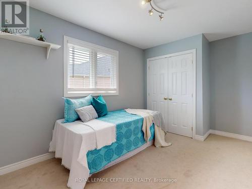 10 Ironhorse Crescent, Caledon, ON - Indoor Photo Showing Bedroom