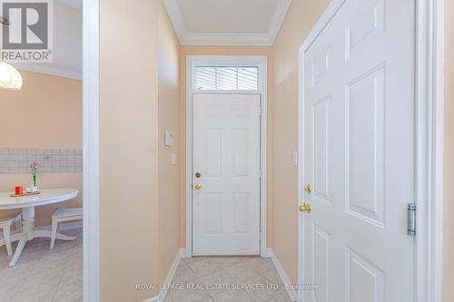 1393 Treeland Street, Burlington, ON - Indoor Photo Showing Other Room