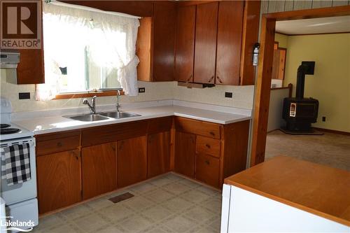 1739 69 Highway, Pointe Au Baril, ON - Indoor Photo Showing Kitchen With Double Sink