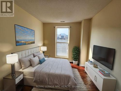 12 - 135 James Street S, Hamilton, ON - Indoor Photo Showing Bedroom