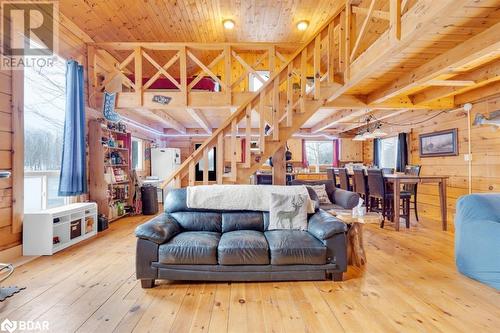 1519 Rockies Road, Tweed, ON - Indoor Photo Showing Living Room