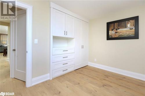 55 Flora Drive, Hamilton, ON - Indoor Photo Showing Other Room