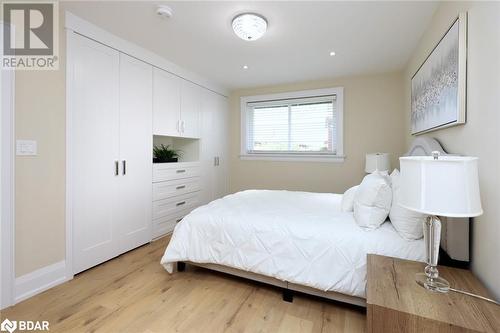 55 Flora Drive, Hamilton, ON - Indoor Photo Showing Bedroom